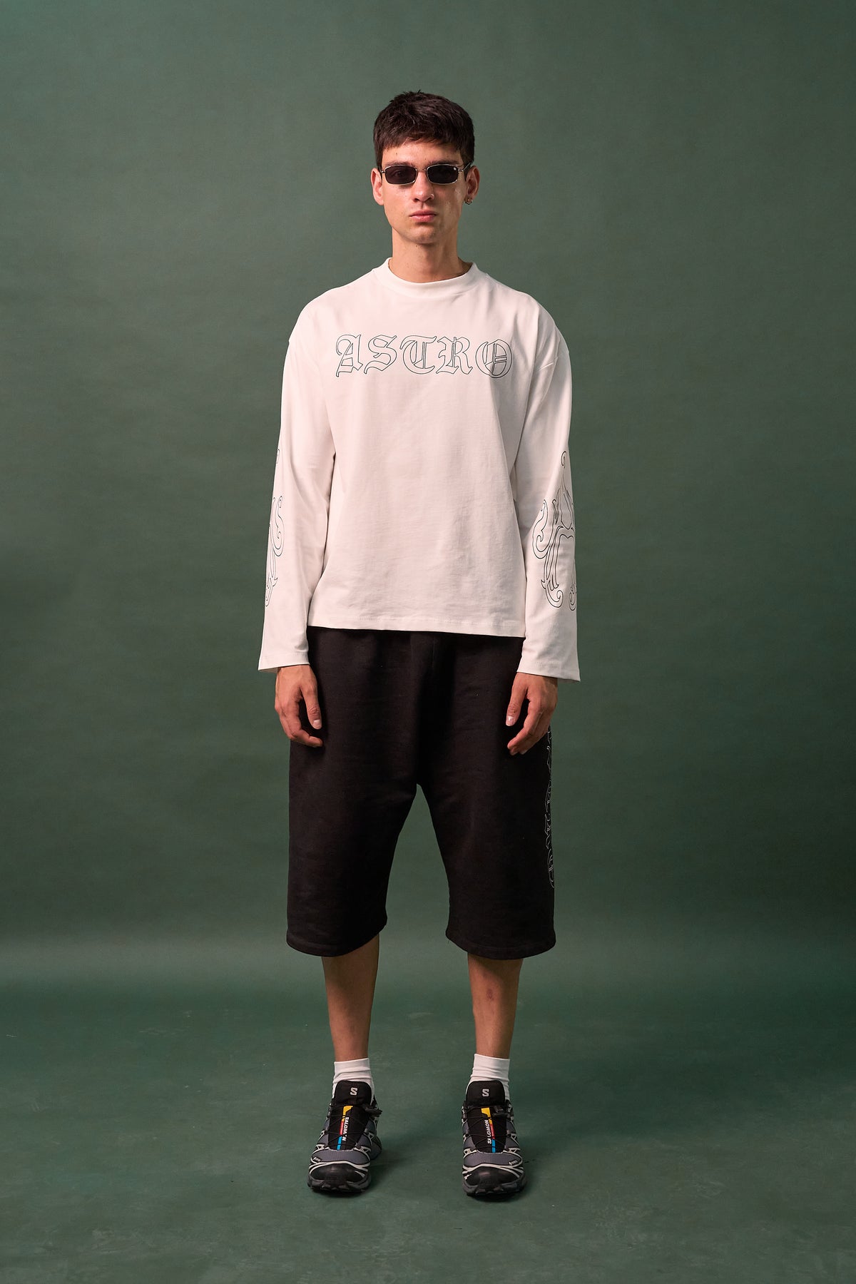 Long Sleeve Blanco - Gothic