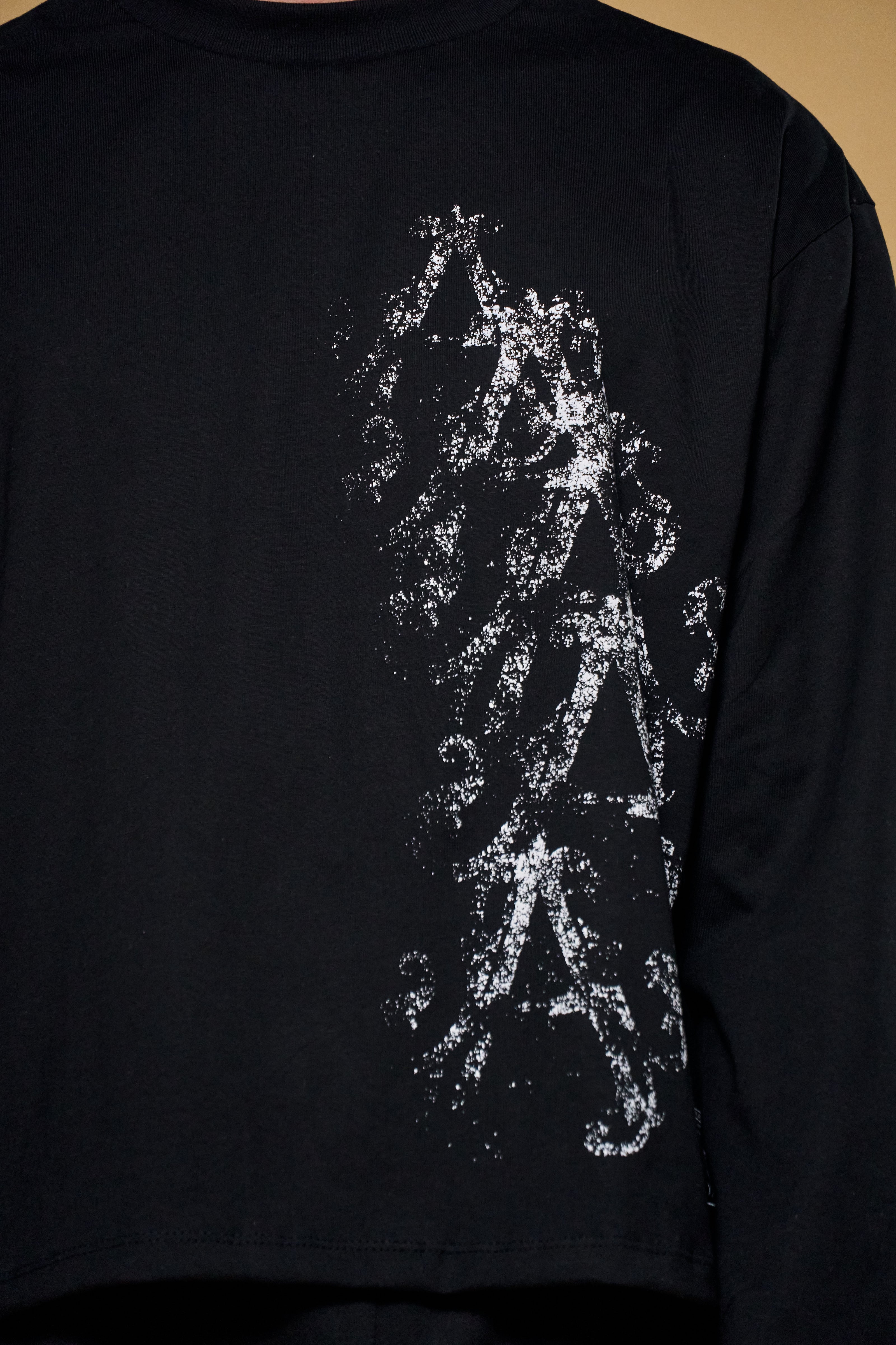 Basics V3 - Noir Long sleeve