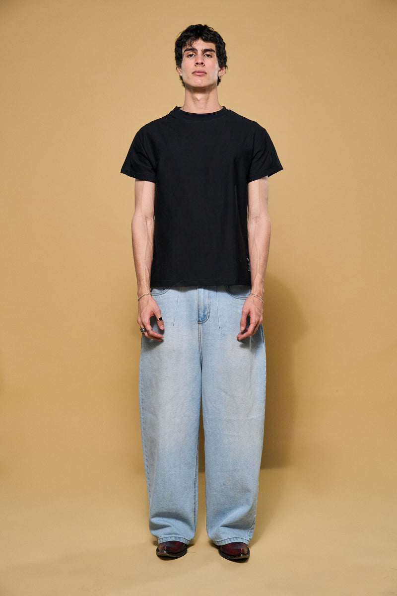 Basics V3 - Mørk T-shirt