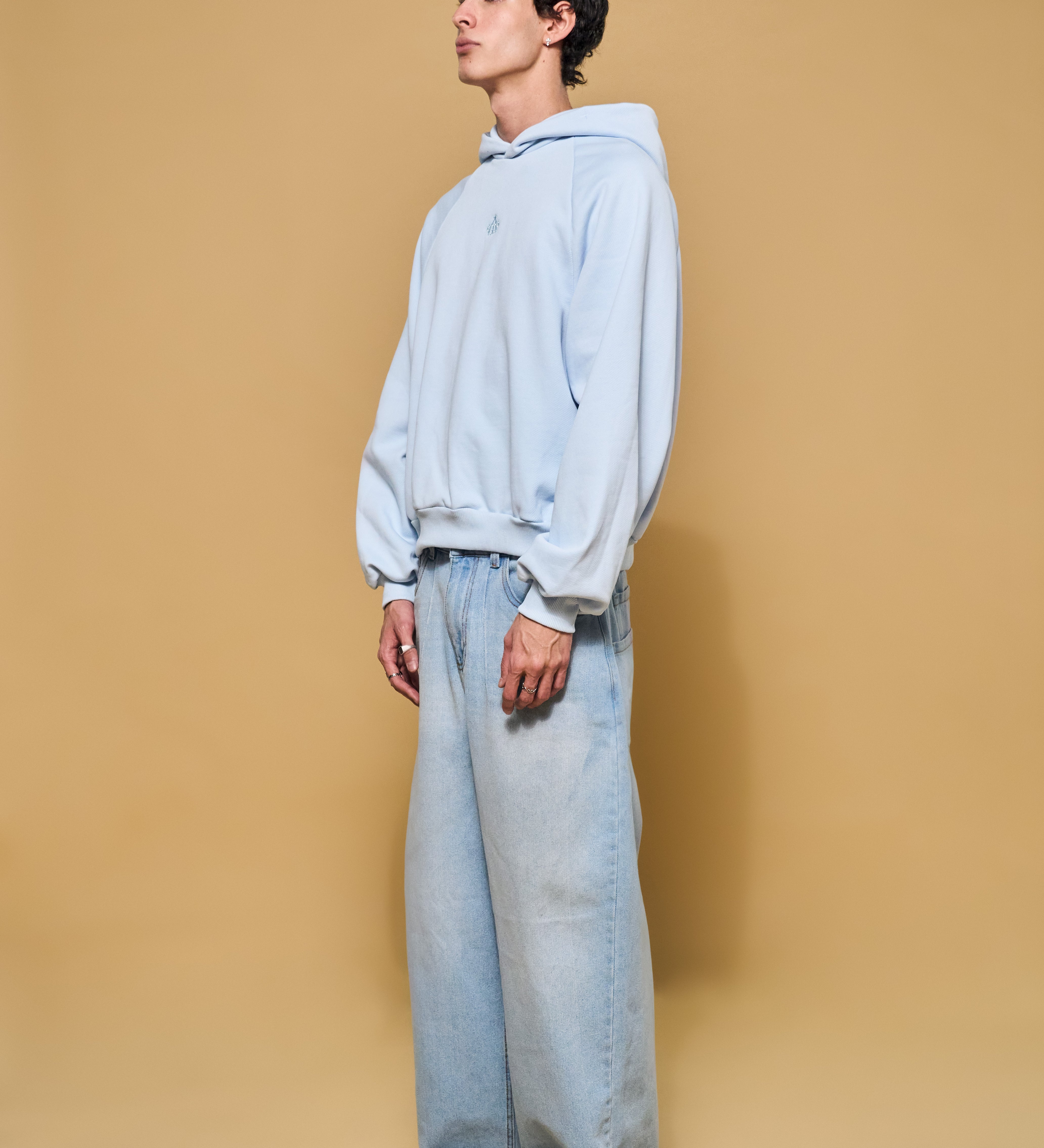 Basics V3 - Ciel Hoodie