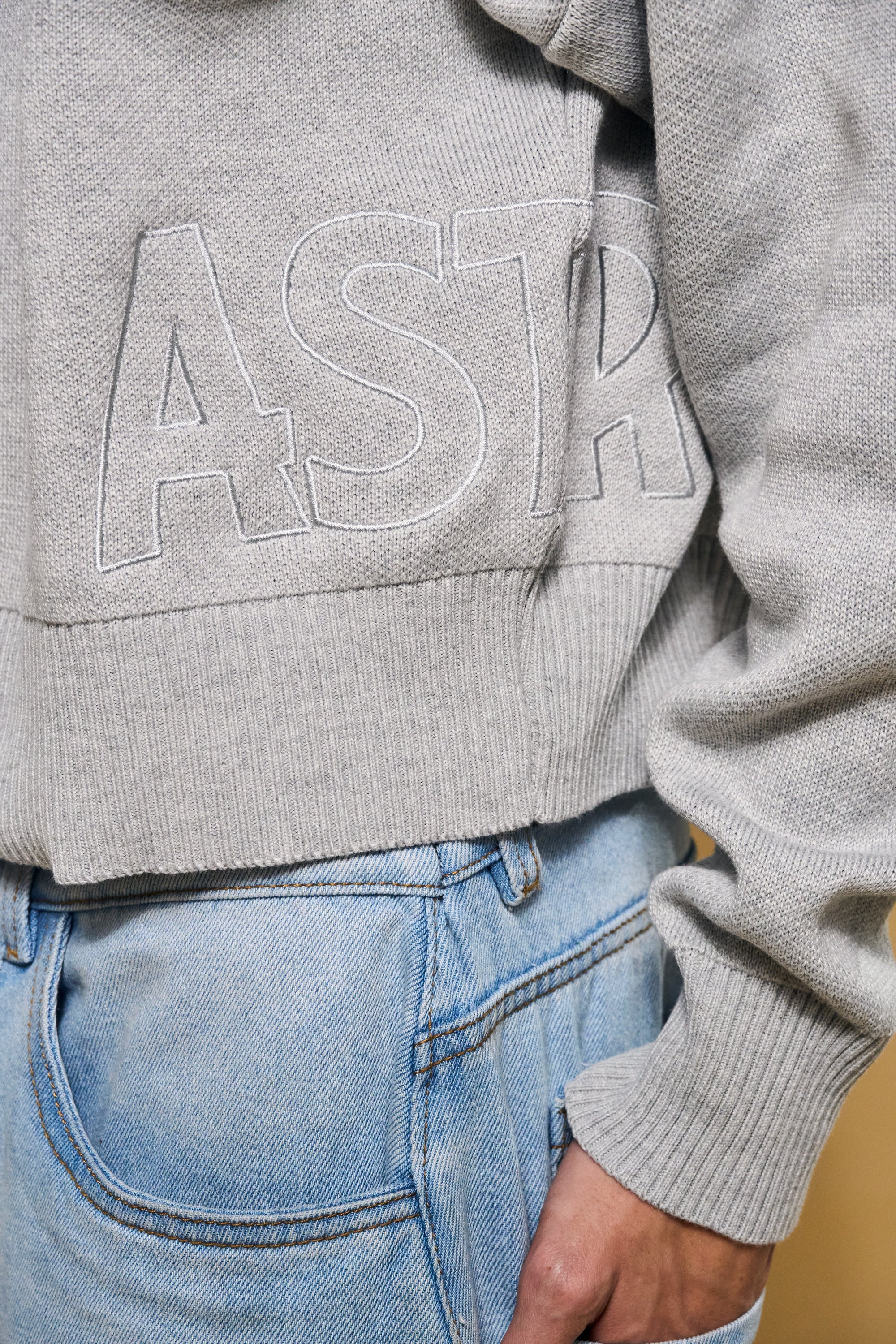 Basics V3 - Brume Knit Hoodie