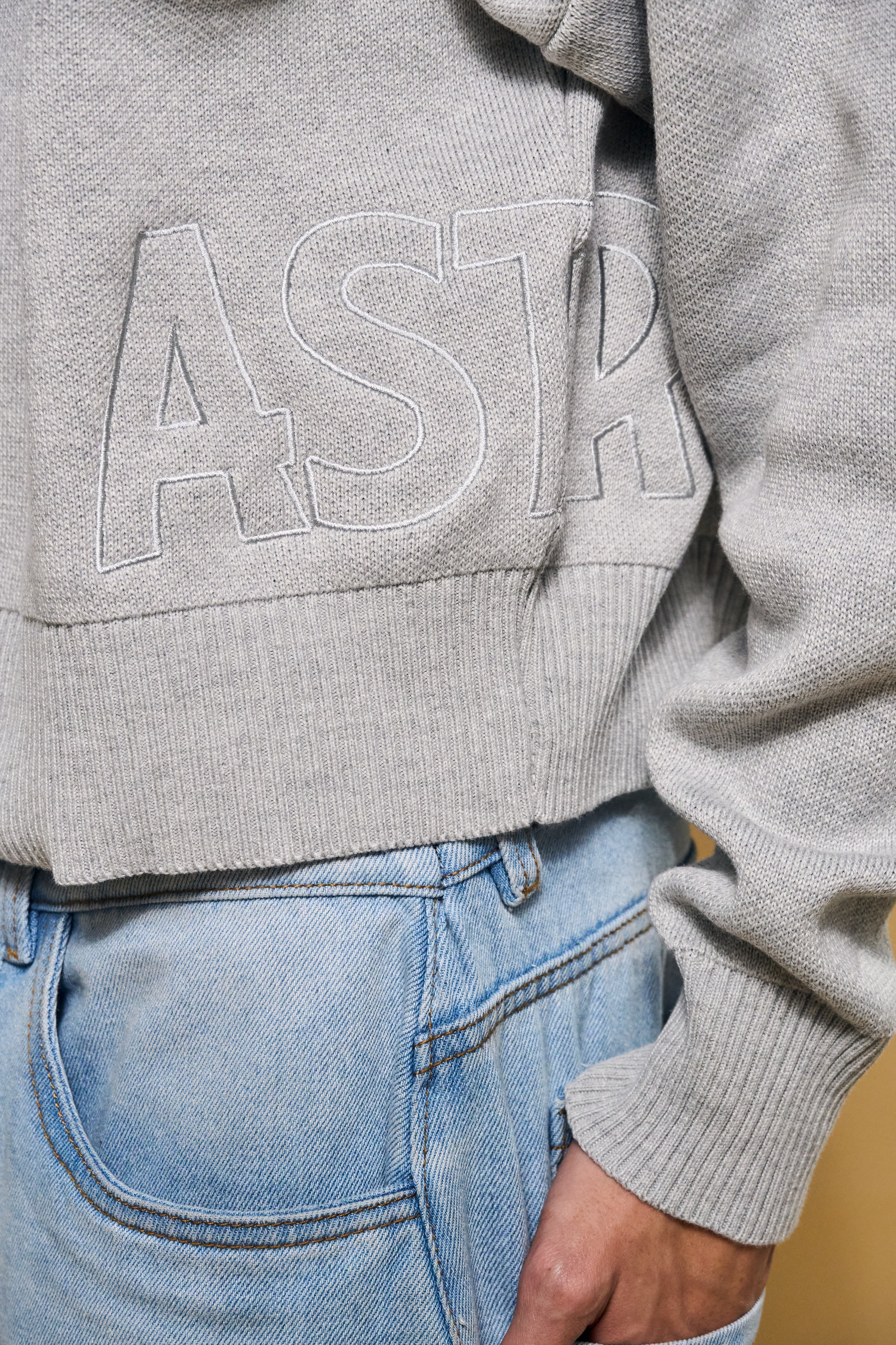 Basics V3 - Brume Knit Hoodie