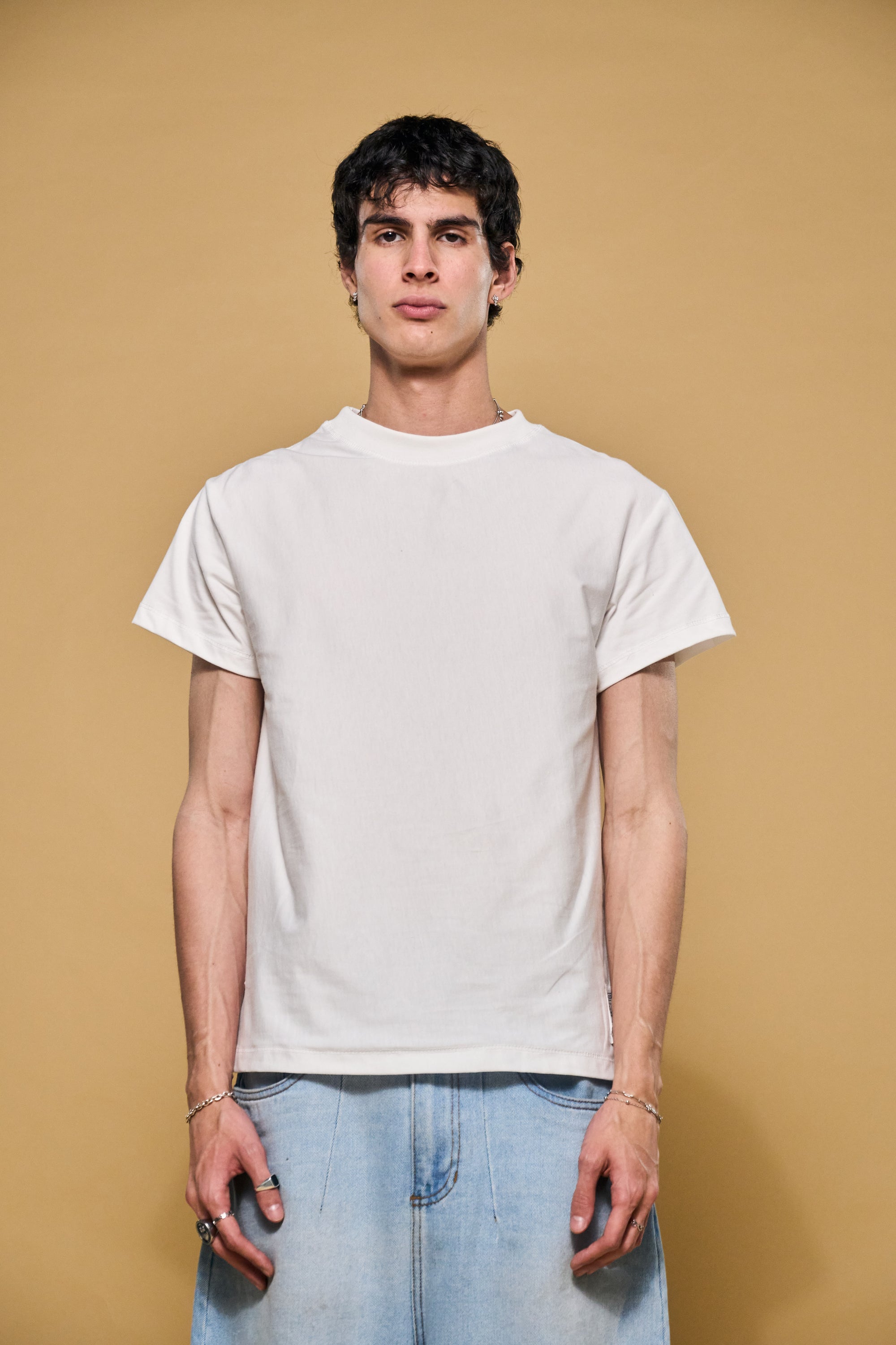 Basics V3 - Igor T-shirt