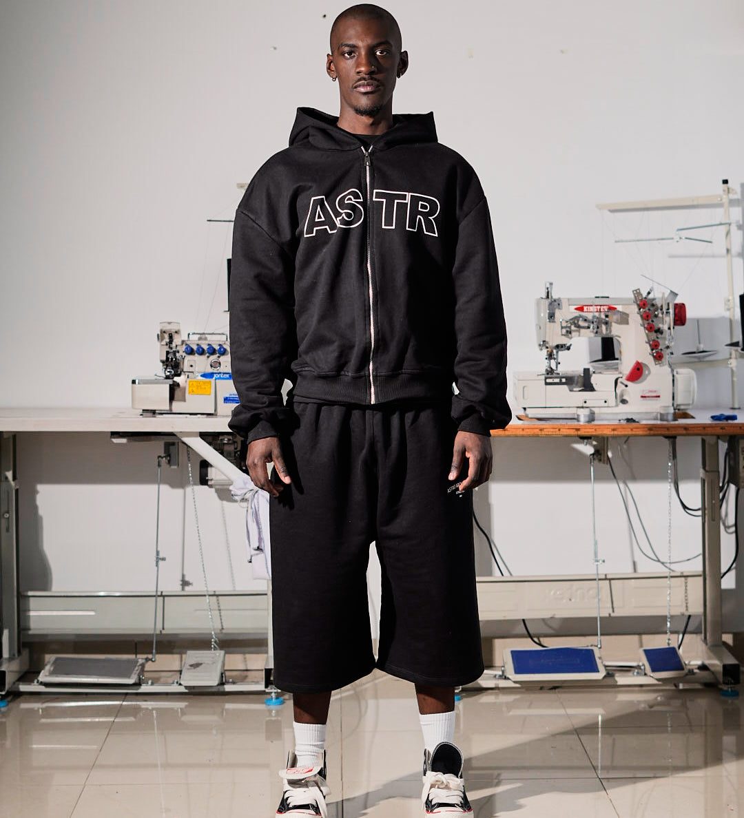 Hoodie Zip Up ASTR -  Negro