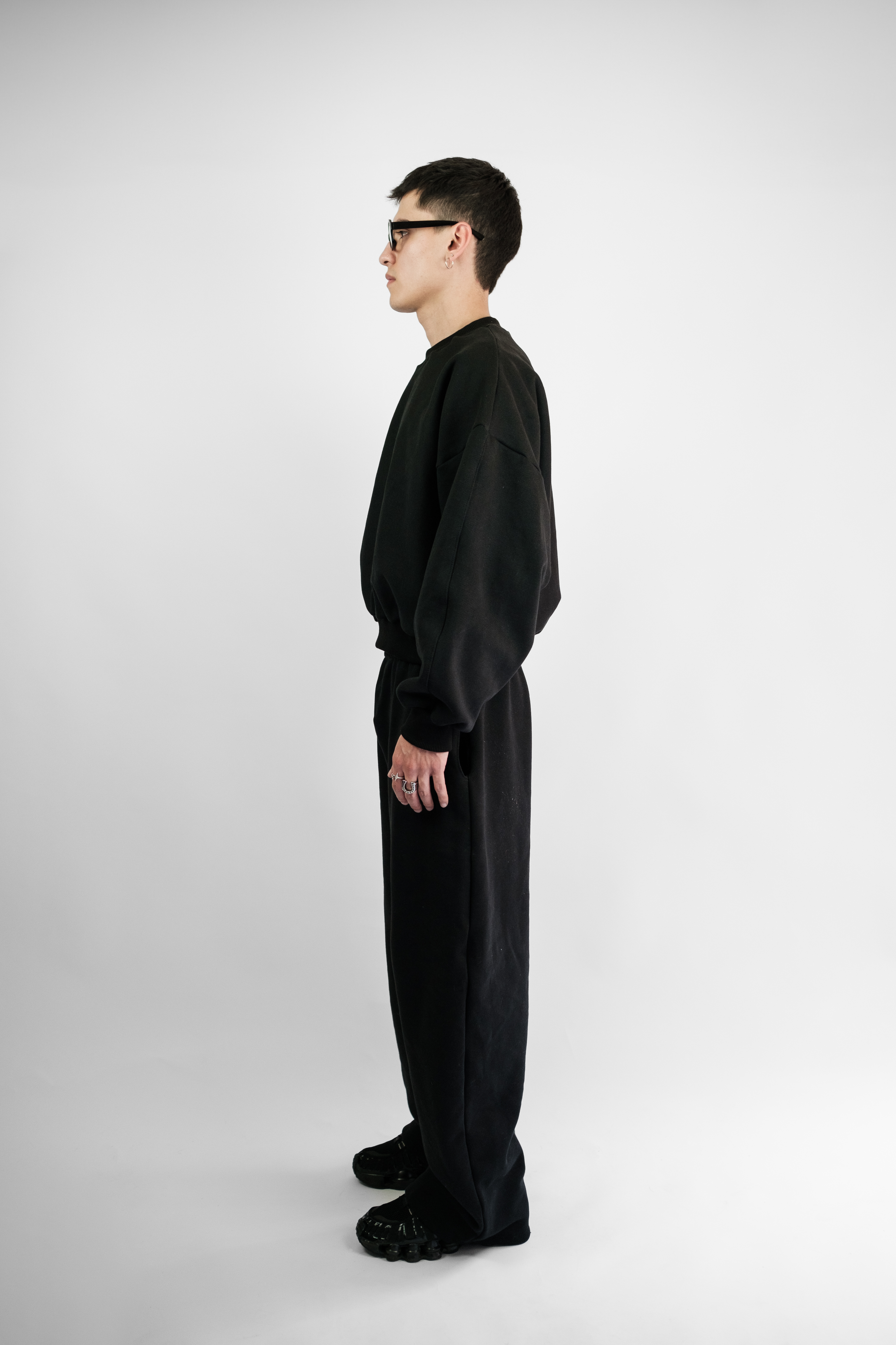 Core Sweater - Black Base